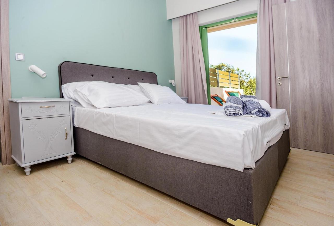 Tzogias Apartments Pan Lassi  Exteriér fotografie